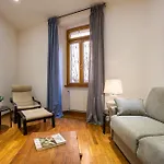 Cozy Loft @ Monti