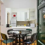 Cozy Loft @ Monti