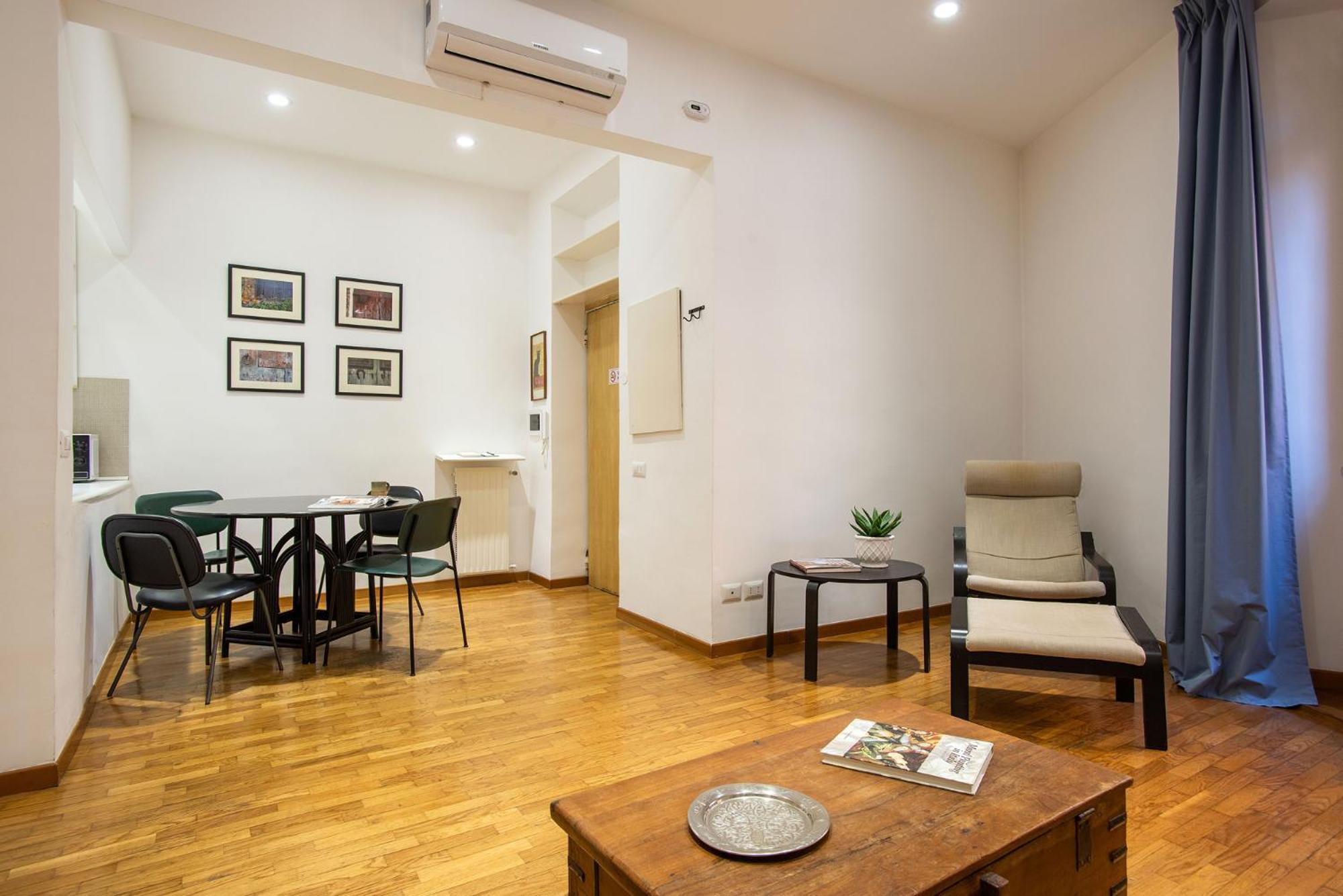Cozy Loft @ Monti * Rome